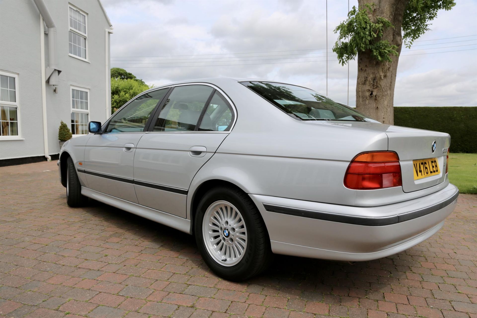 1999 BMW 523i SE (E39) - Image 2 of 4