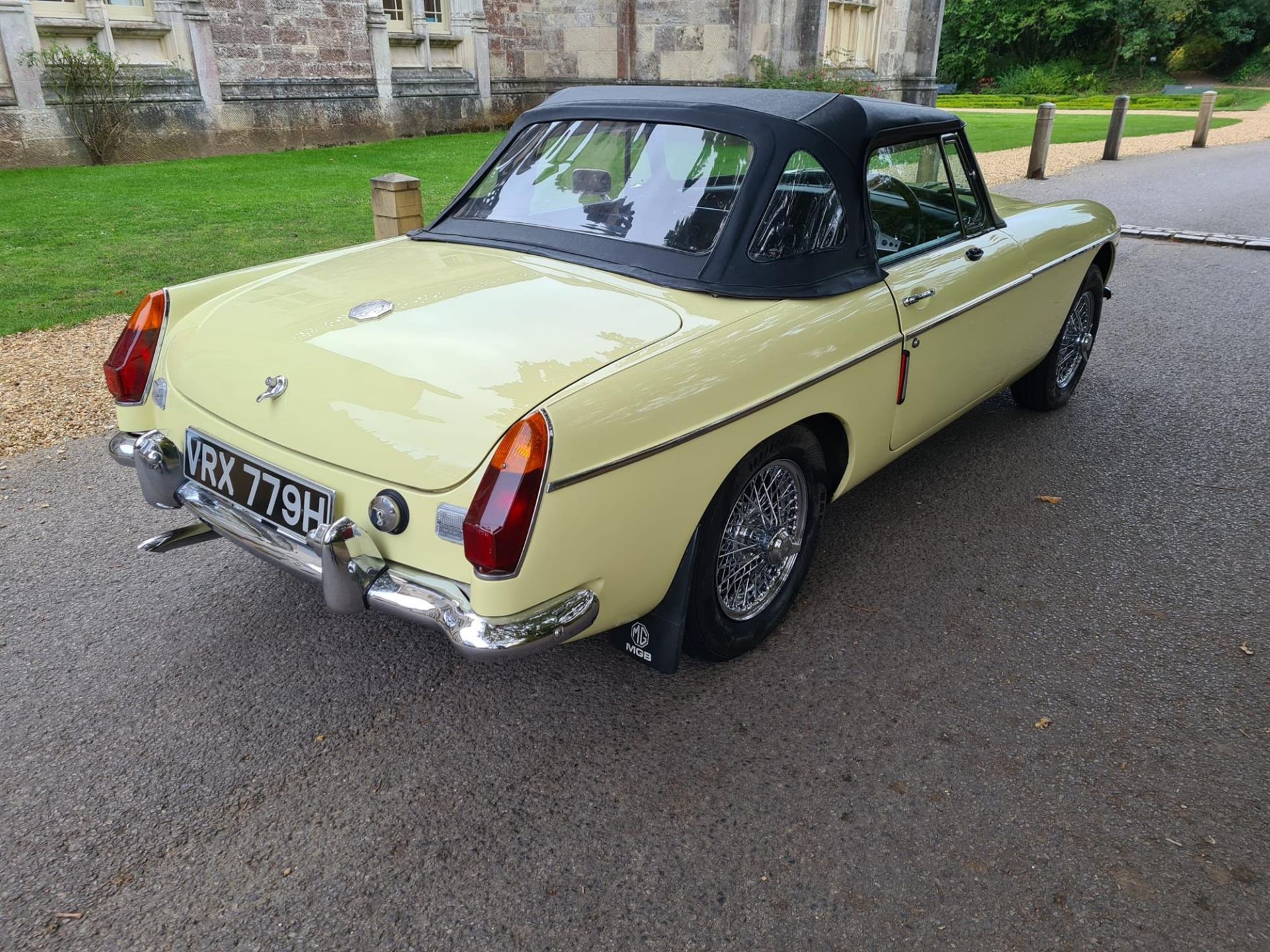 1969 MG B Roadster - Image 4 of 4