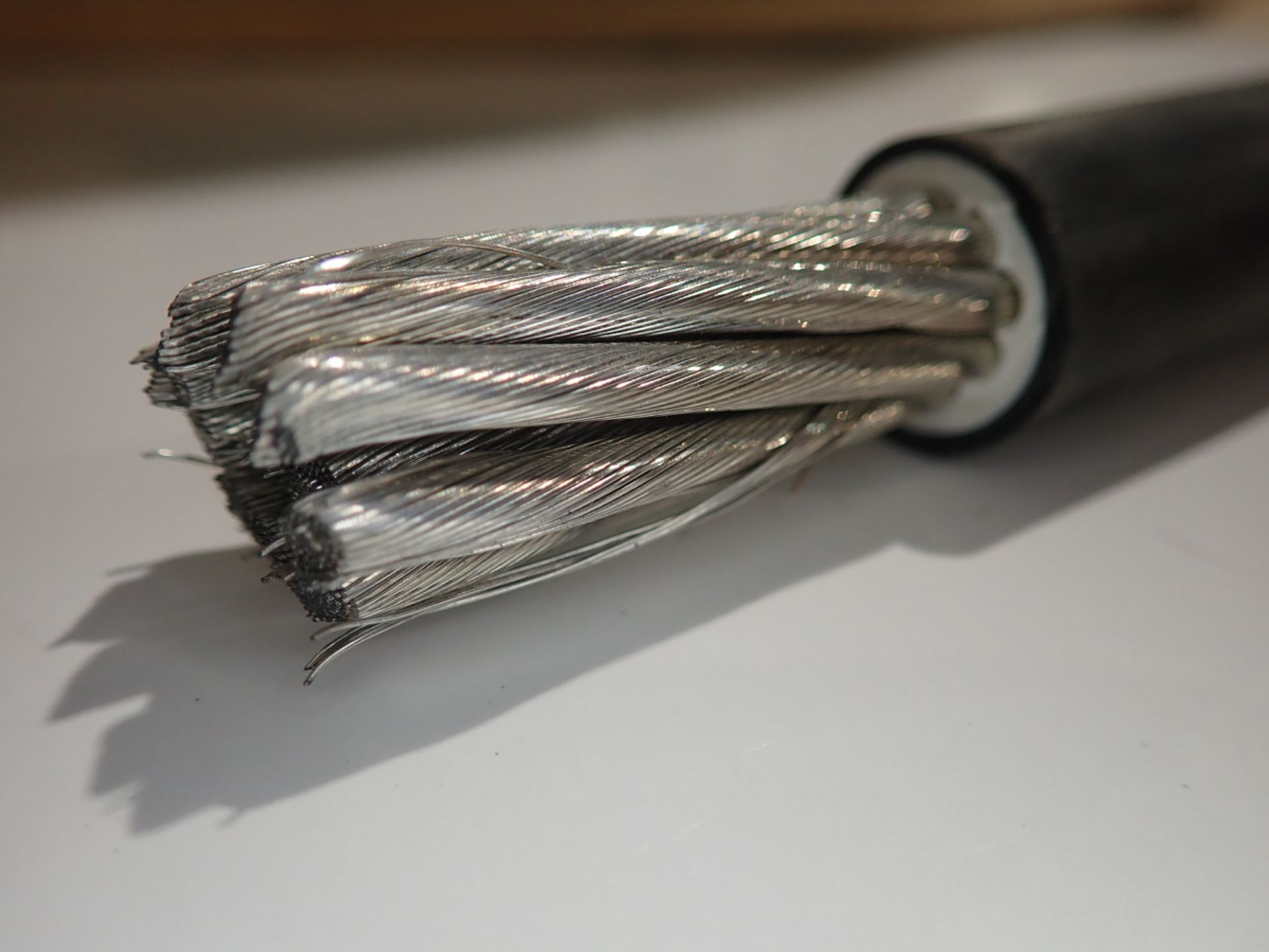TIN PLATED COPPER CABLE APPROX. LENGTH: 1000 METERS, APPROX. WEIGHT: 873 KG - Image 2 of 2