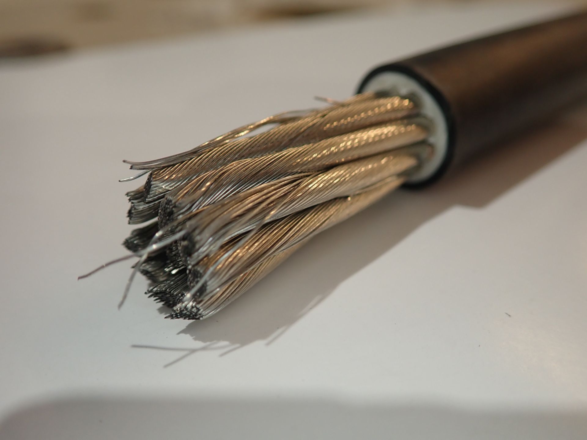 TIN PLATED COPPER CABLE APPROX. LENGTH: 100 METERS, APPROX. WEIGHT: 91 KG - Image 2 of 2
