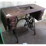 VIEWING/COLLECTION FOR THIS LOT IS AT ACCESS HOUSE, 157 THE BUTTS, FROME, BA11 4AQ CAST IRON TREADLE