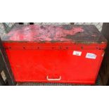 RED METAL TRUNK/CABINET