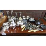 VIEWING/COLLECTION FOR THIS LOT IS AT ACCESS HOUSE, 157 THE BUTTS, FROME, BA11 4AQ VARIOUS METALWARE