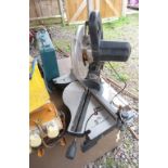 WICKES 2000 WATT RADIAL ARM MITRE SAW