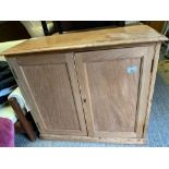 2 DOOR CABINET