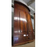 VIEWING/COLLECTION FOR THIS LOT IS AT ACCESS HOUSE, 157 THE BUTTS, FROME, BA11 4AQ MAHOGANY BOW