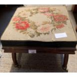 VICTORIAN ROSEWOOD VENEER PIANO STOOL