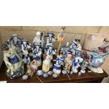 Box of Chinese/Japanese figures