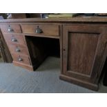 Mid to late 20th century oak desk with leatherette