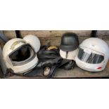 Collection of vintage crash helmets & a Vincent si