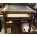 Modern coffee table with glass top & sides & singl