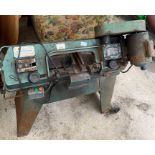 Horizontal metal bandsaw