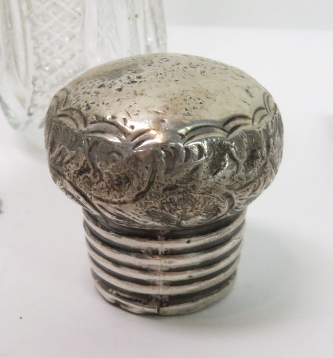 A small silver cruet frame with a glass salt, and - Image 3 of 4