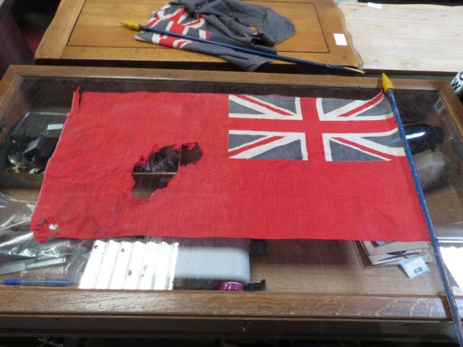 Shelf of china, old tins, flags & album of cigaret - Image 8 of 11