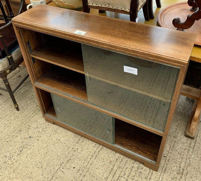 Mid 20th Century stained oak bookcase with glazed - Image 2 of 2