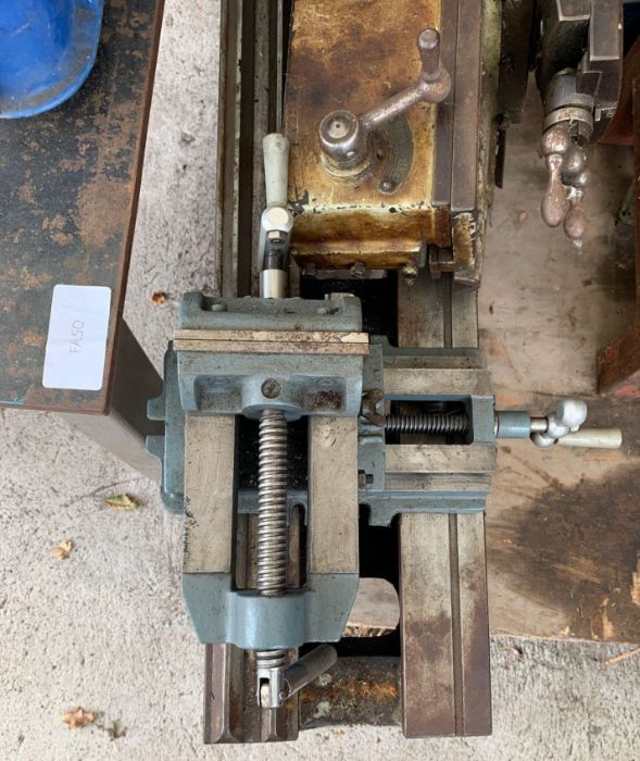 Lathe along with a metal stand and cogs - Image 4 of 6