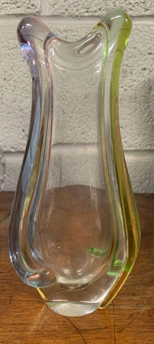 A collection of glassware including various mid ce - Image 2 of 6
