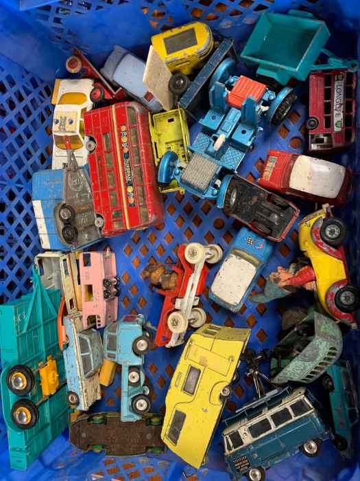 A collection of play worn die cast cars - Image 3 of 14