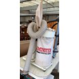 Axminster dust extractor