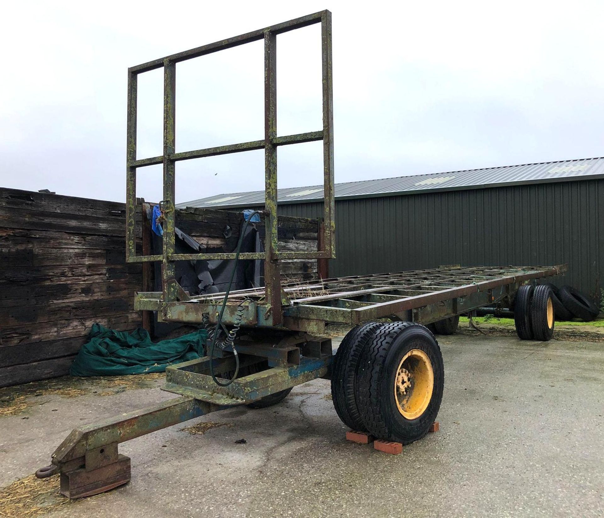 32ft Articulated Bale Trailer