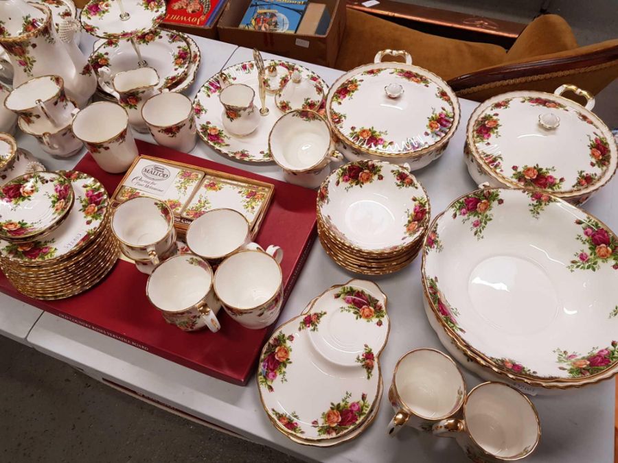 A large collection of Royal Albert Old Country Ros - Image 2 of 5