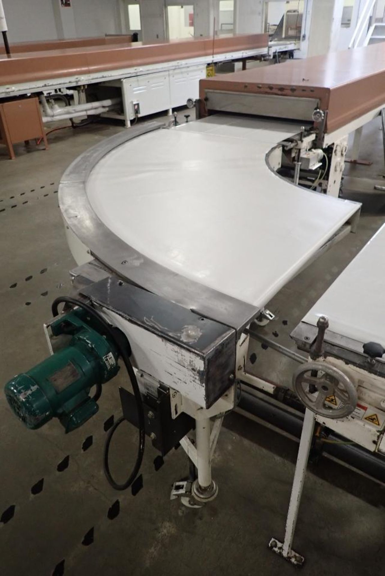 Sollich 90 degree conveyor - Image 11 of 13