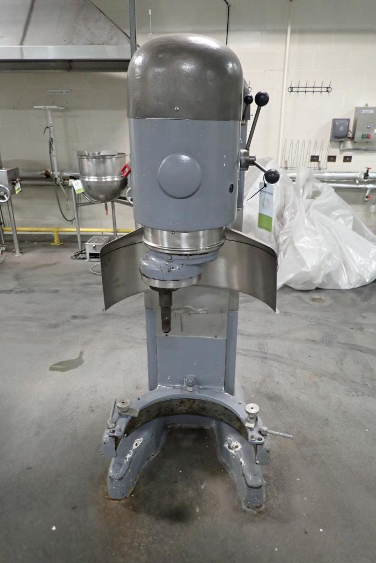 Hobart 140 quart planetary mixer - Image 3 of 11