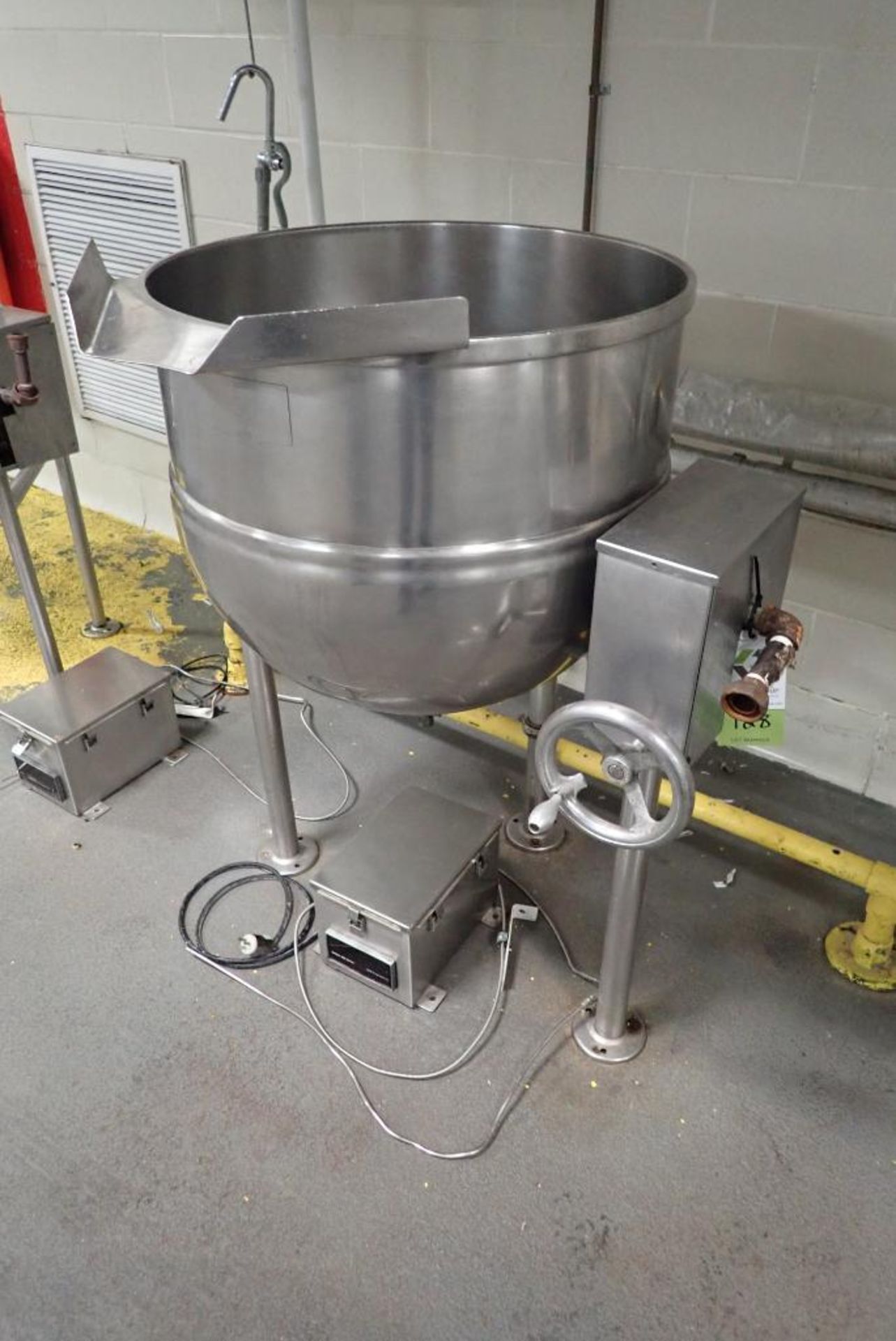 Groen 40 gallon SS tilt kettle - Image 2 of 16