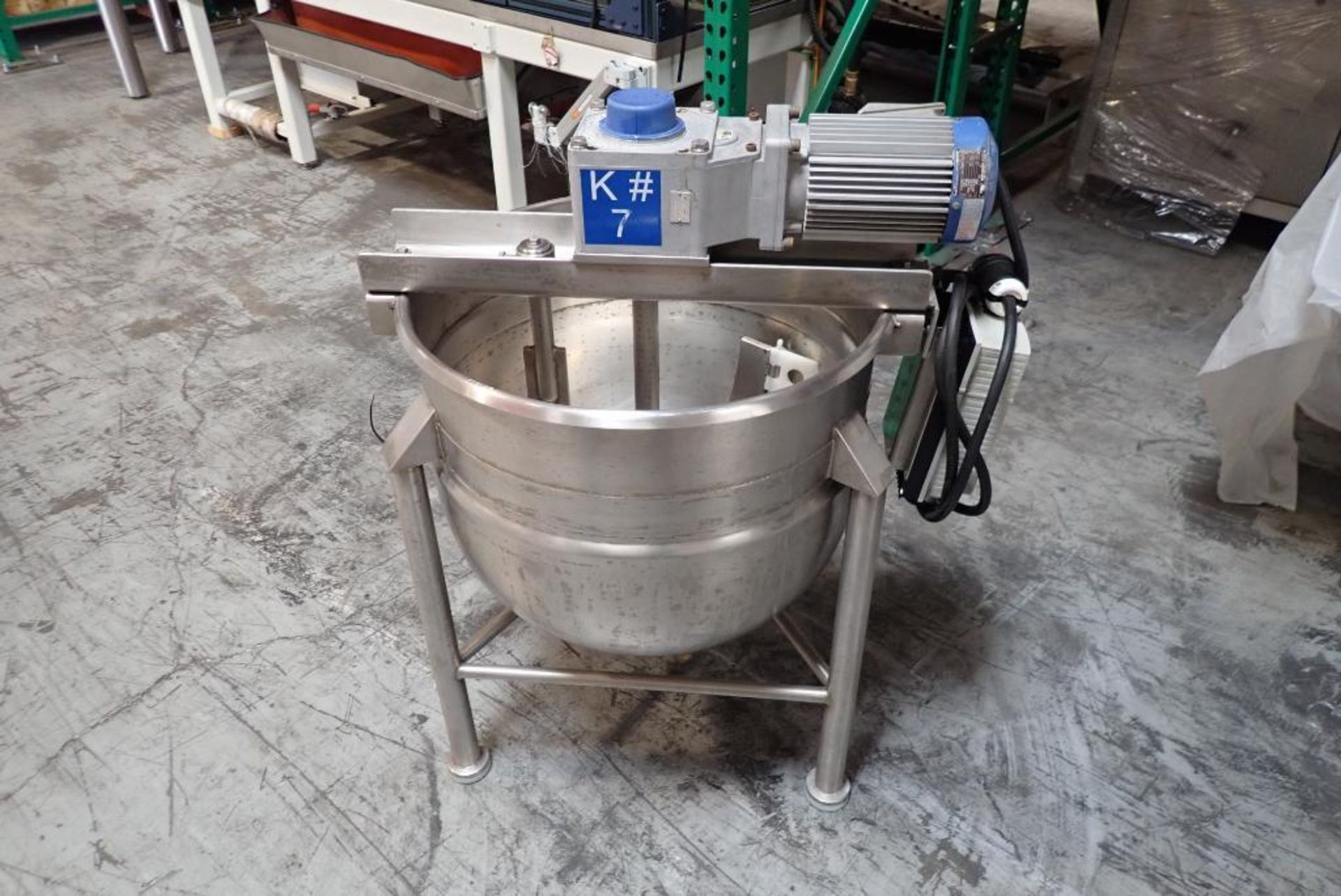 SS 1/2 jacketed kettle with top agitation - Image 2 of 15