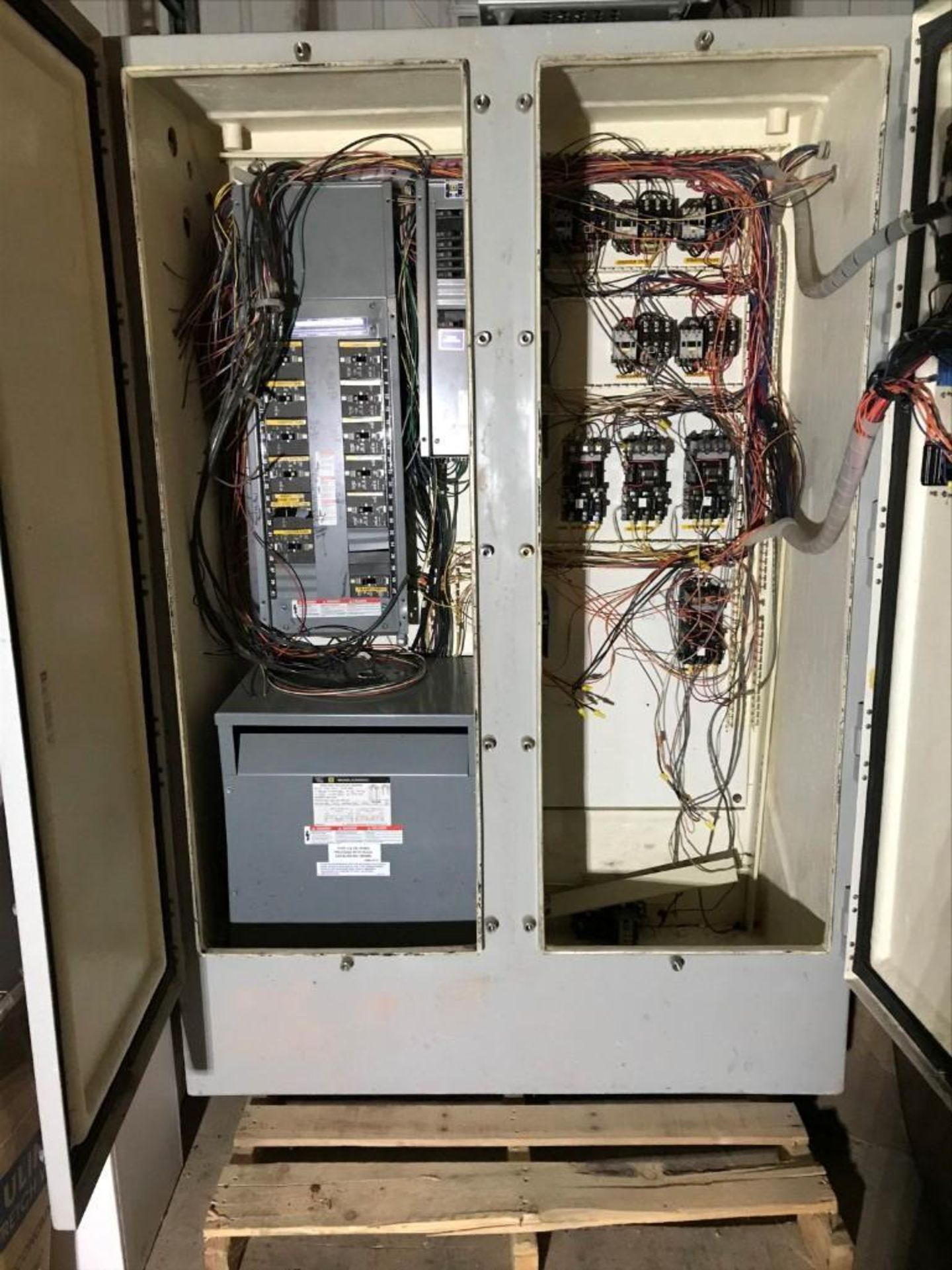 Square D Electrical Cabinet - Image 2 of 10