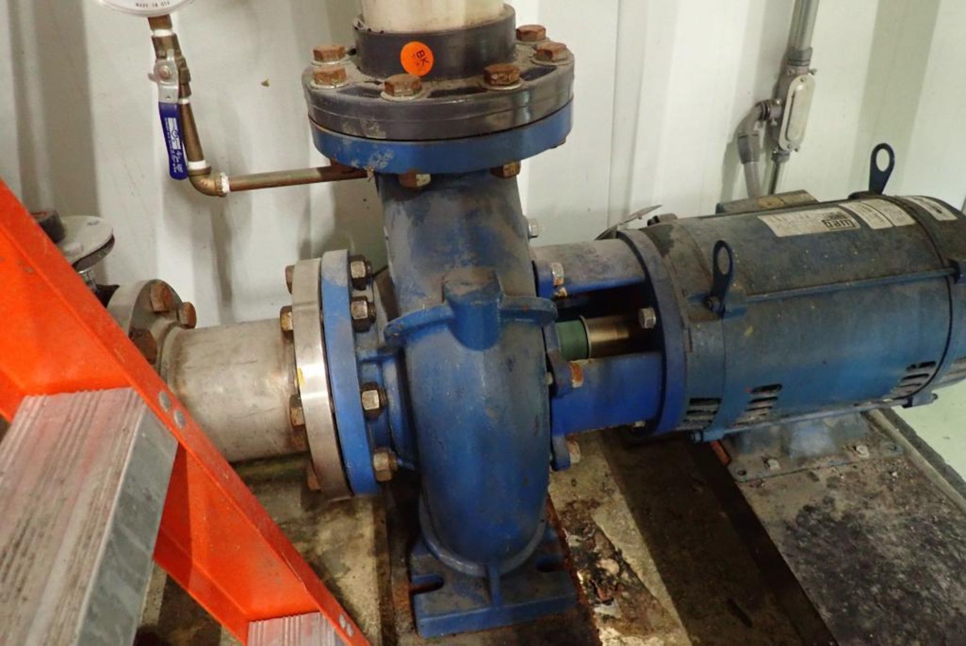 Weg cast iron centrifugal pump - Image 13 of 16