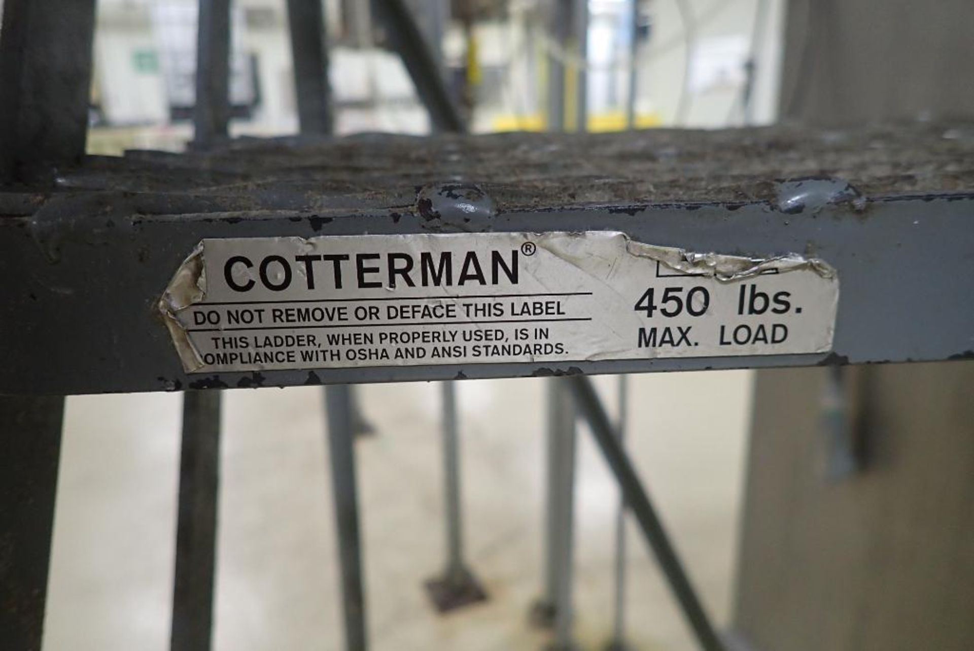 Cotterman 6-step rolling warehouse ladder - Image 6 of 6