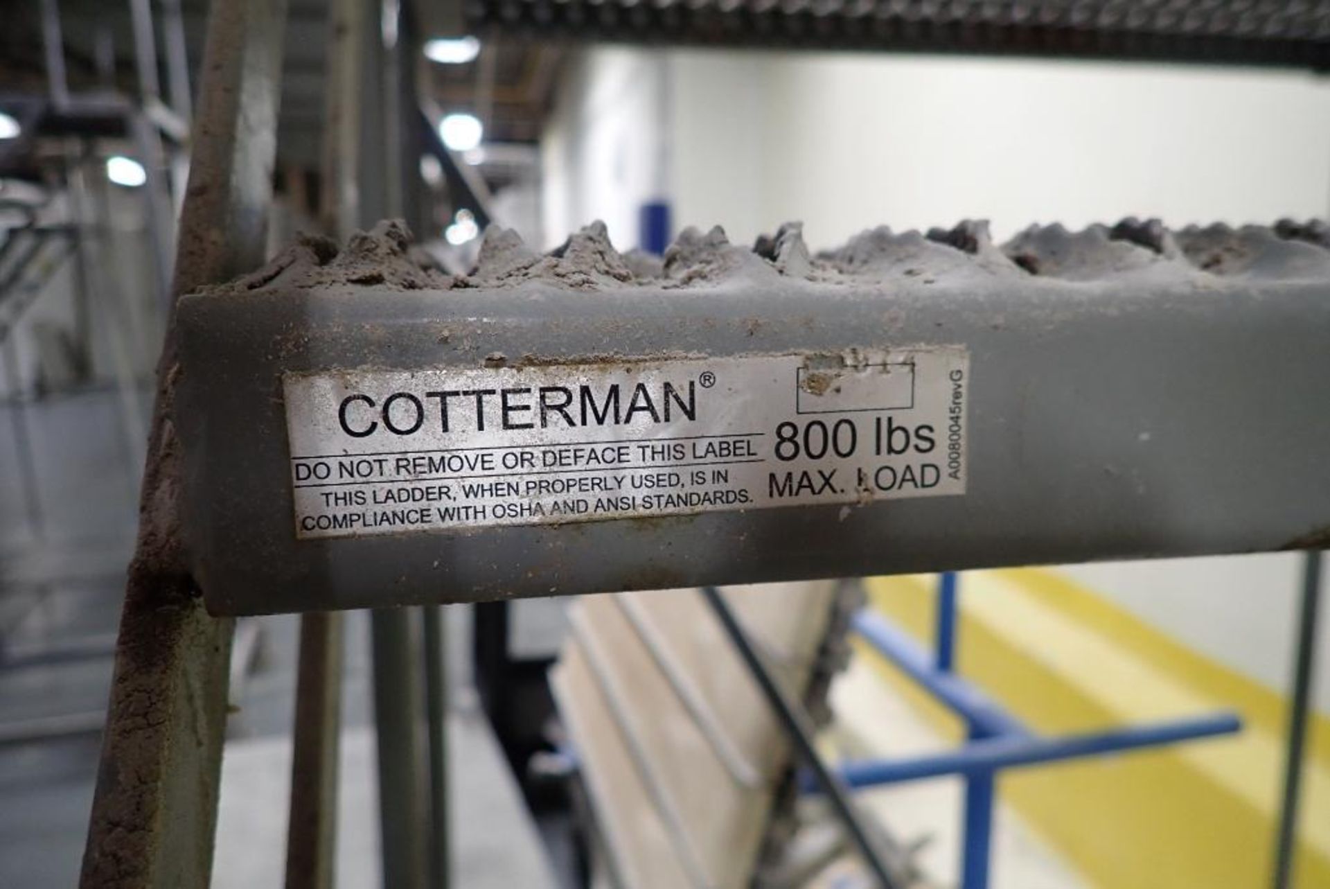 Cotterman 7-step rolling warehouse ladder - Image 5 of 6