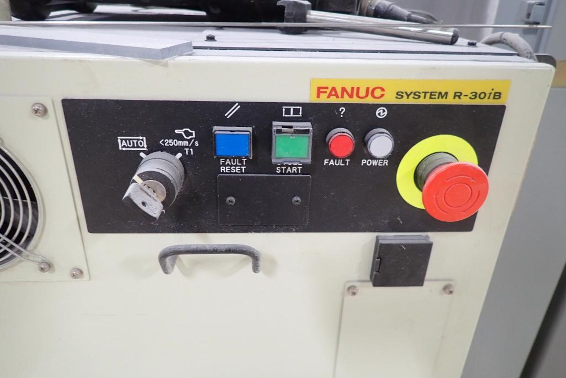 2013 Fanuc robotic score machine - Image 33 of 45