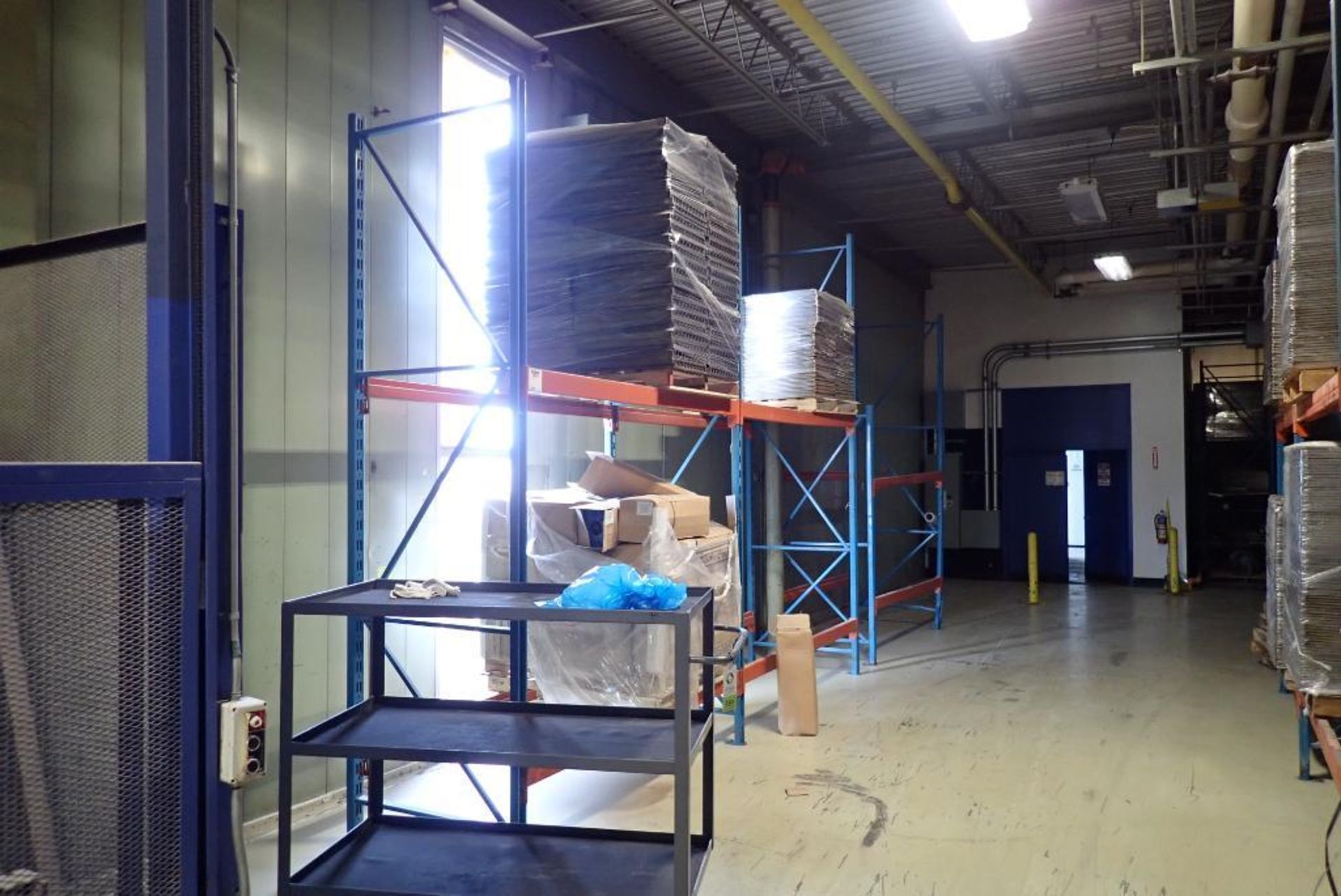 Blue pallet racking - Image 5 of 14