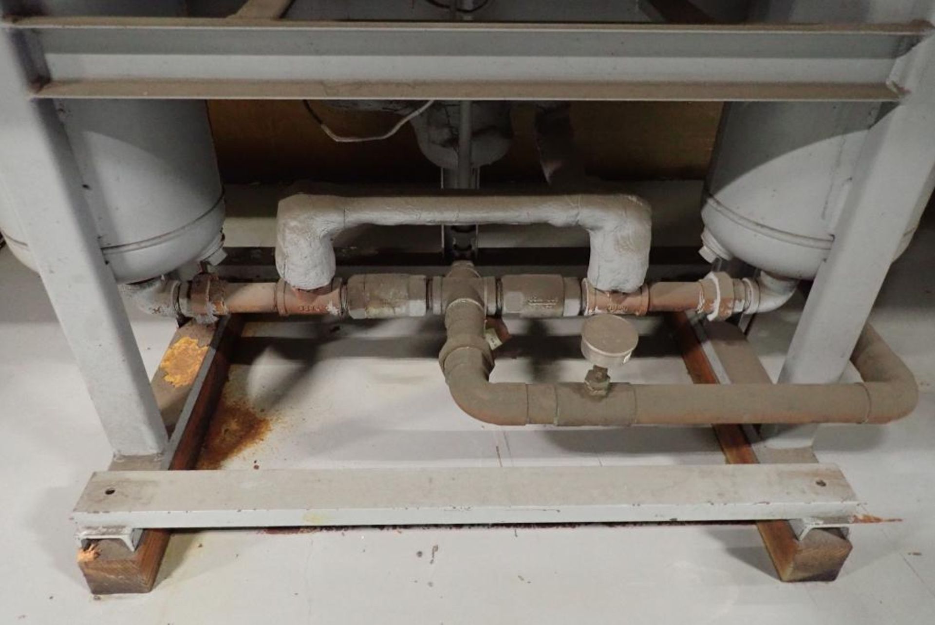 Pneumatic heat reactivated regenerative air dryer - Image 11 of 11