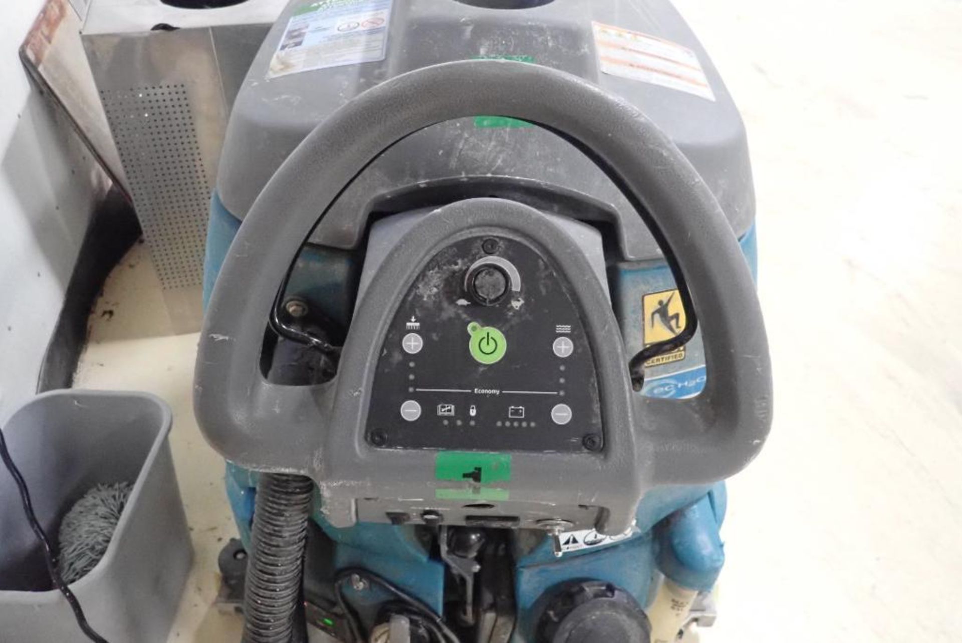 Tennant T5 walk behind floor scrubber - Image 7 of 15