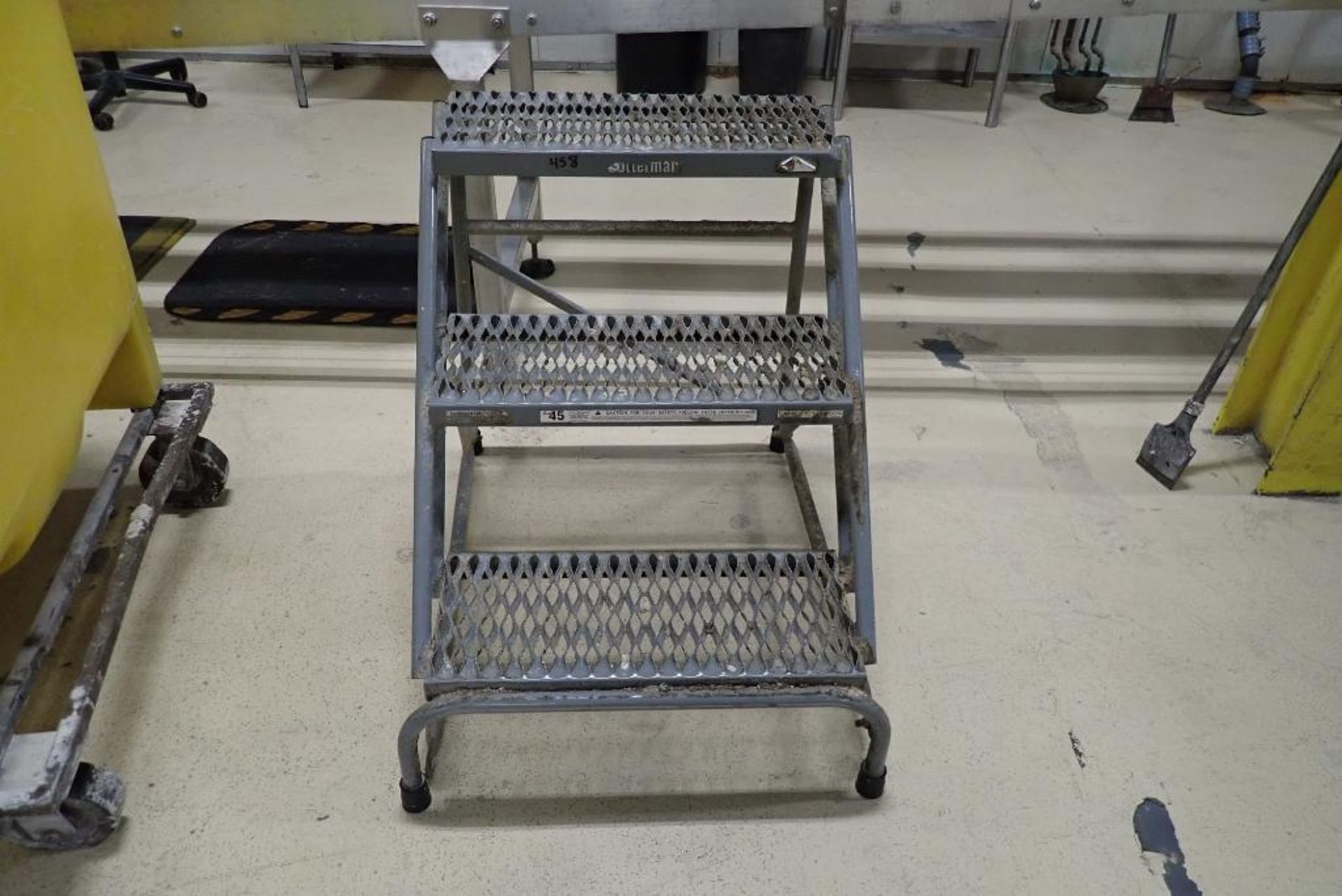 Cotterman 3-step ladder (EACH) - Image 2 of 11