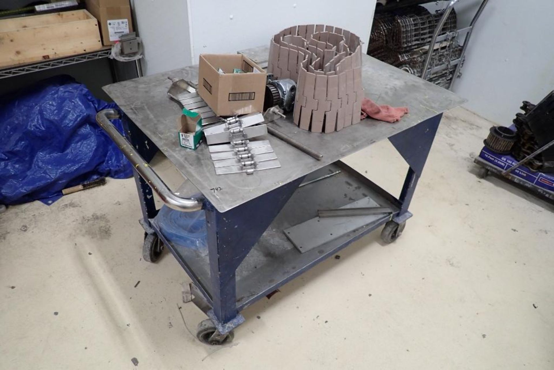 Mild steel work table - Image 4 of 6