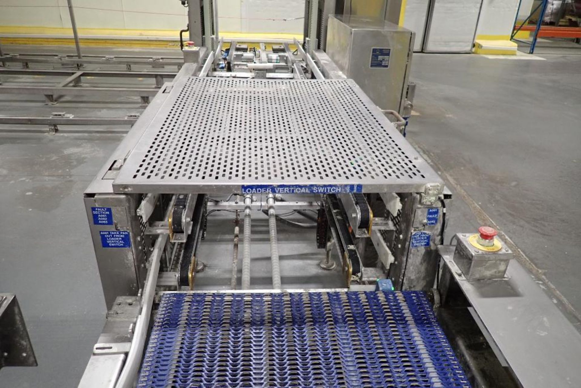 Robotray pan unloading/loading system - Image 10 of 56
