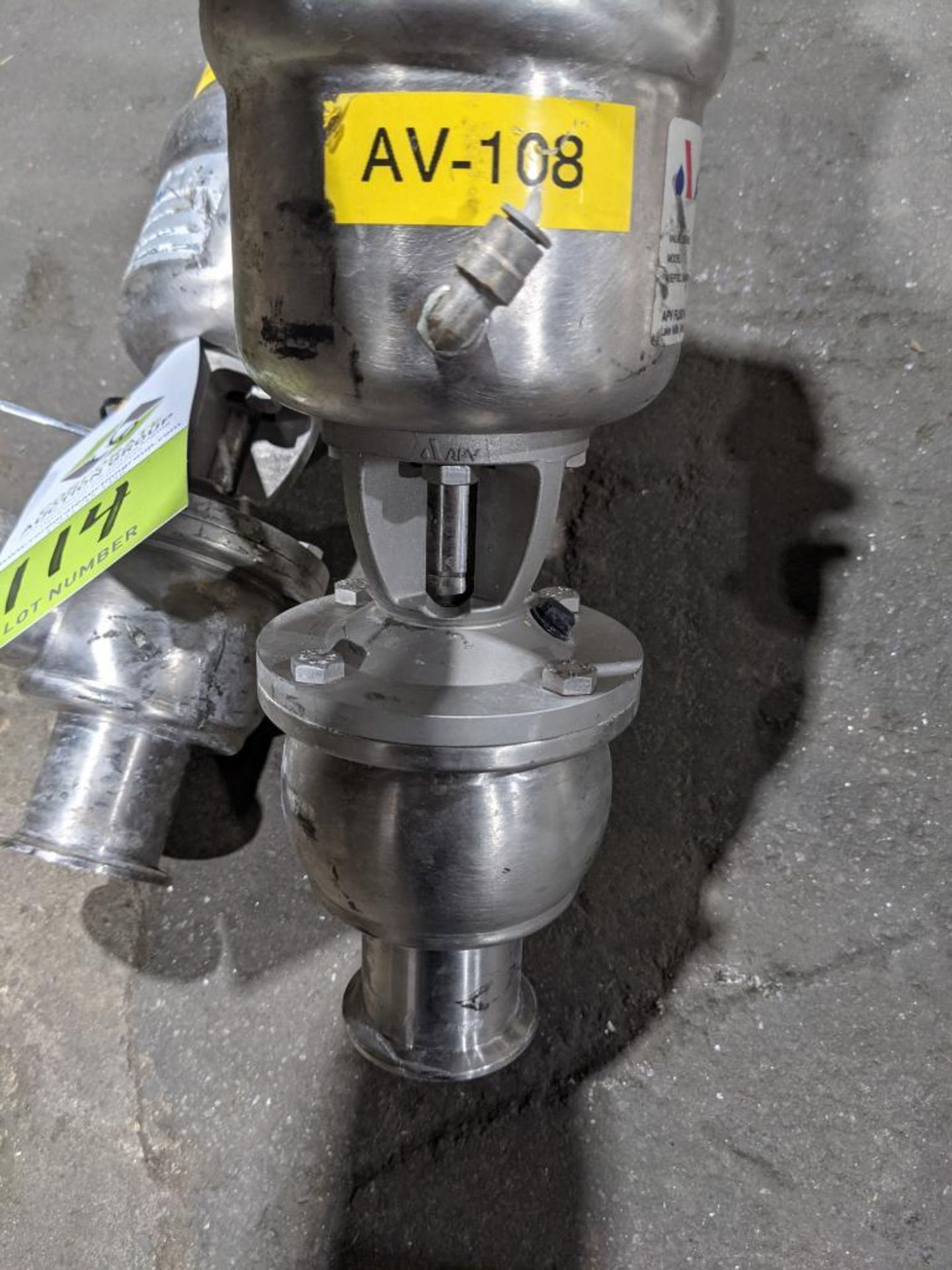 APV SS pneumatic ball valves - Image 4 of 7