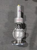 APV SS pneumatic ball valve