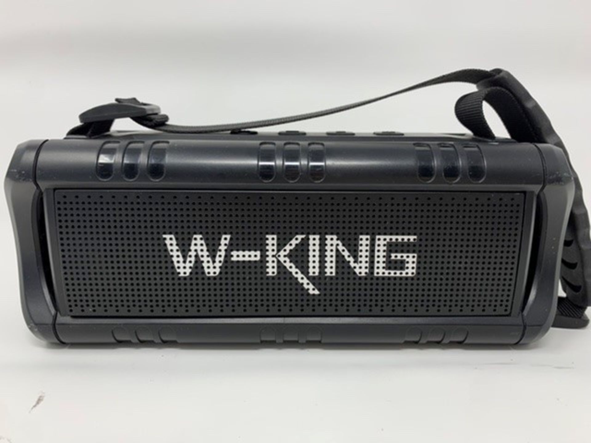 W-KING Bluetooth Speaker, 30W Portable Wireless Speakers Waterproof, 24 Hours Playtime, 5000mAh - Image 2 of 2