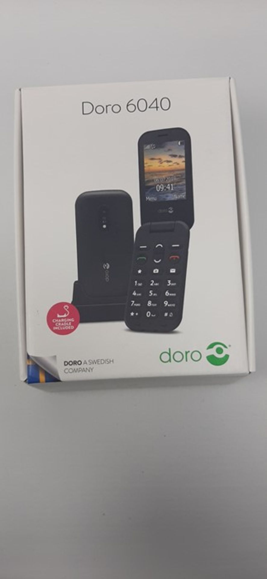 Doro 6040 Unlocked 2G Dual SIM Clamshell Big Button Mobile Phone for Seniors with 2.8" Screen, - Image 2 of 2