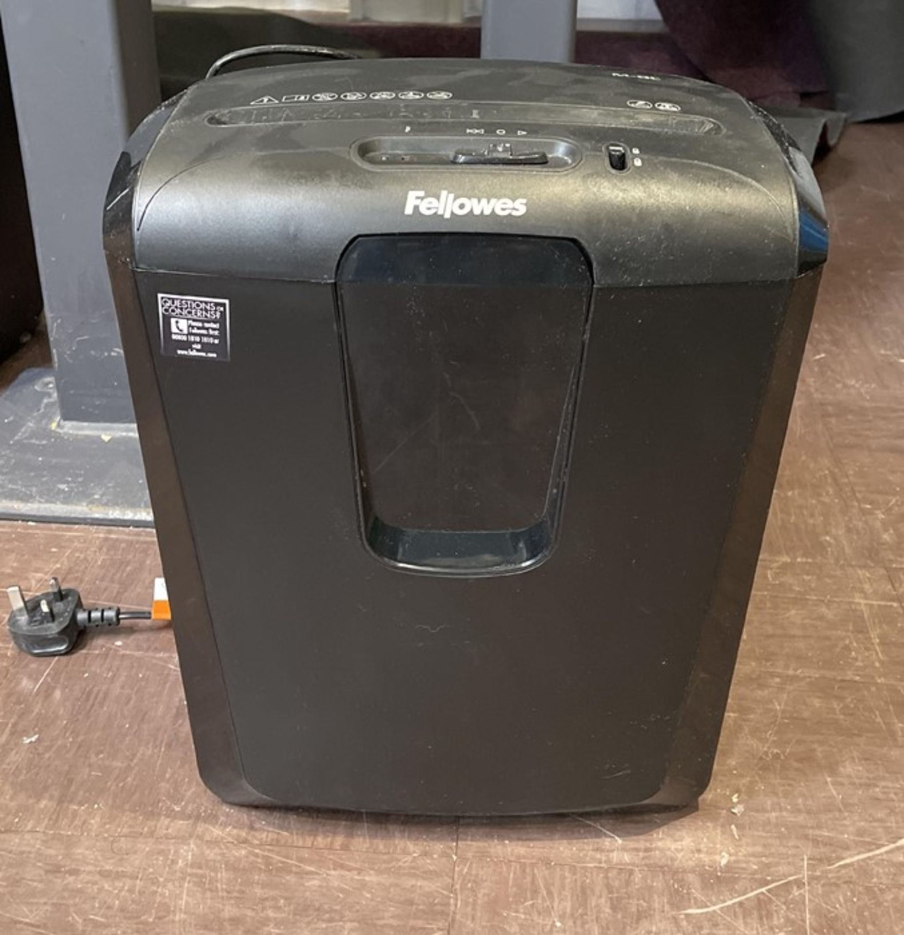 Fellowes Powershred M-8C 8 Sheet Cross Cut Personal Shredder With Safety Lock, Black - Image 2 of 2