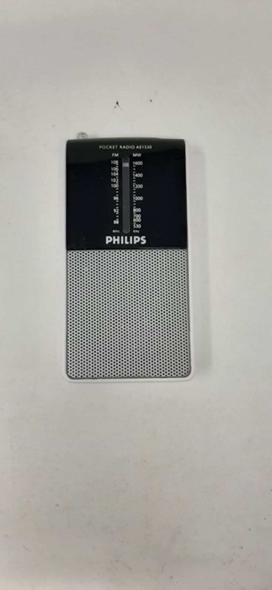 PHILIPS FM PERSONAL RADIO - Image 2 of 2