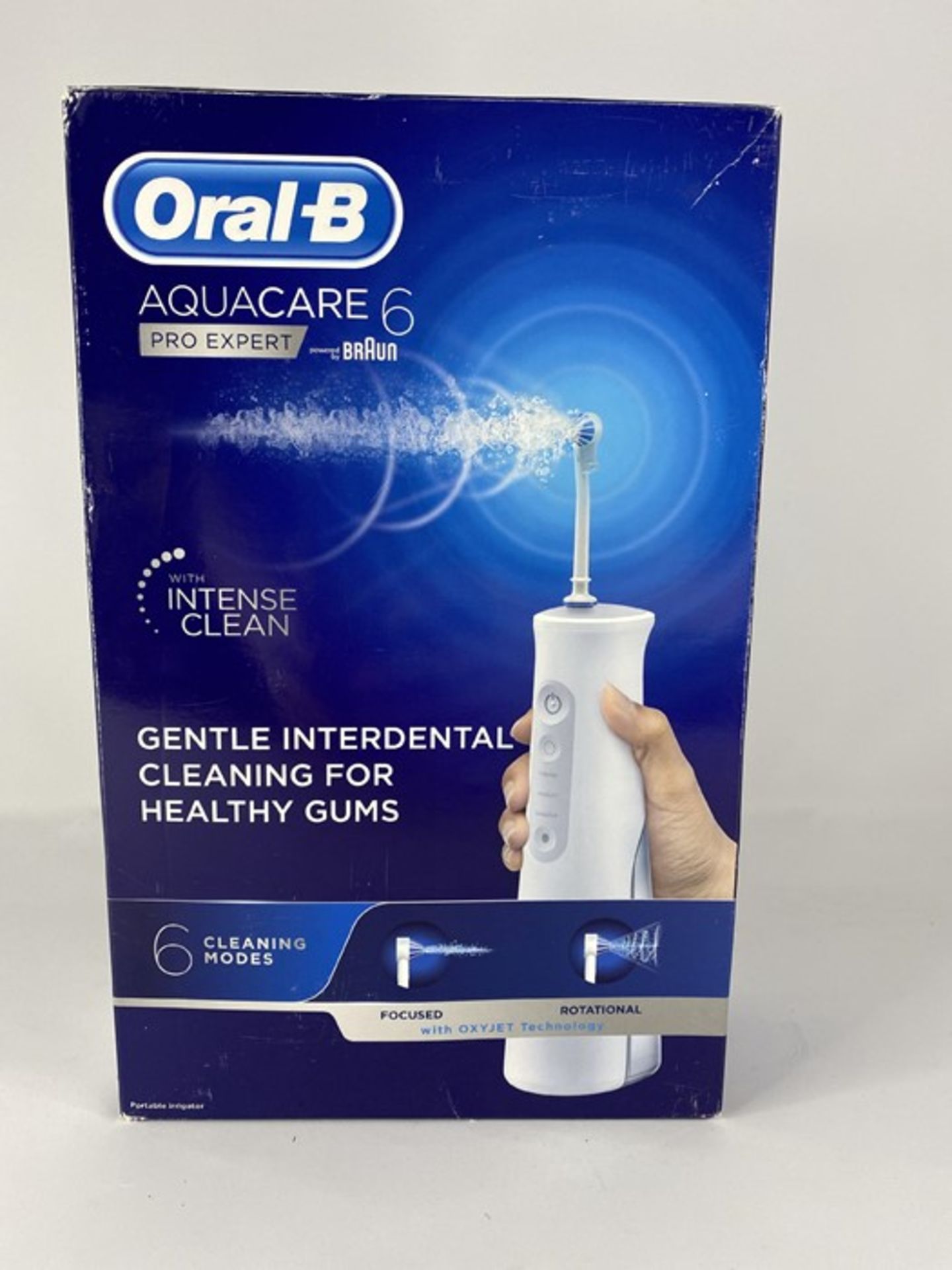 RRP £59.00 Oral-B Aquacare 6 Pro-Expert Water Flosser Cordl - Image 2 of 2