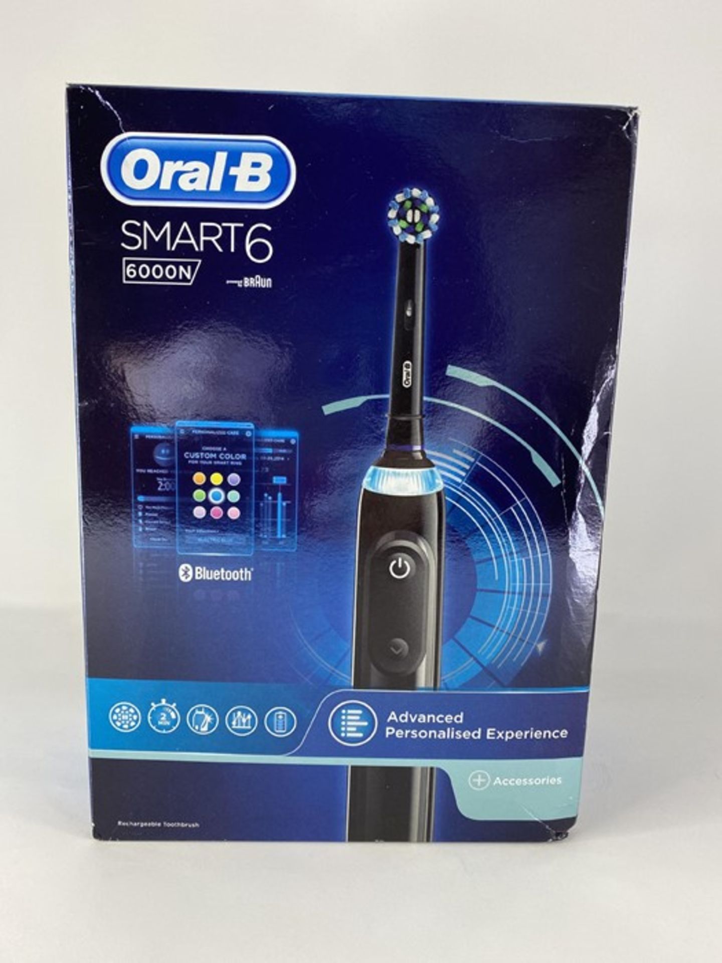 RRP £88.00 Oral-B Smart 6 6000N CrossAction Electric Toothb - Image 2 of 2