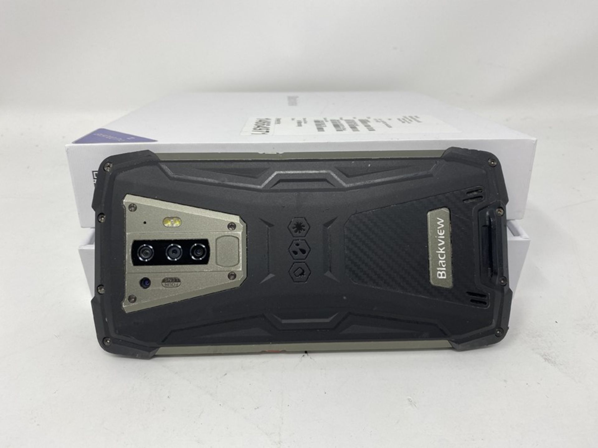 RRP £204.00 Rugged Smartphone Blackview BV6900, IP68 Waterpr - Image 2 of 2