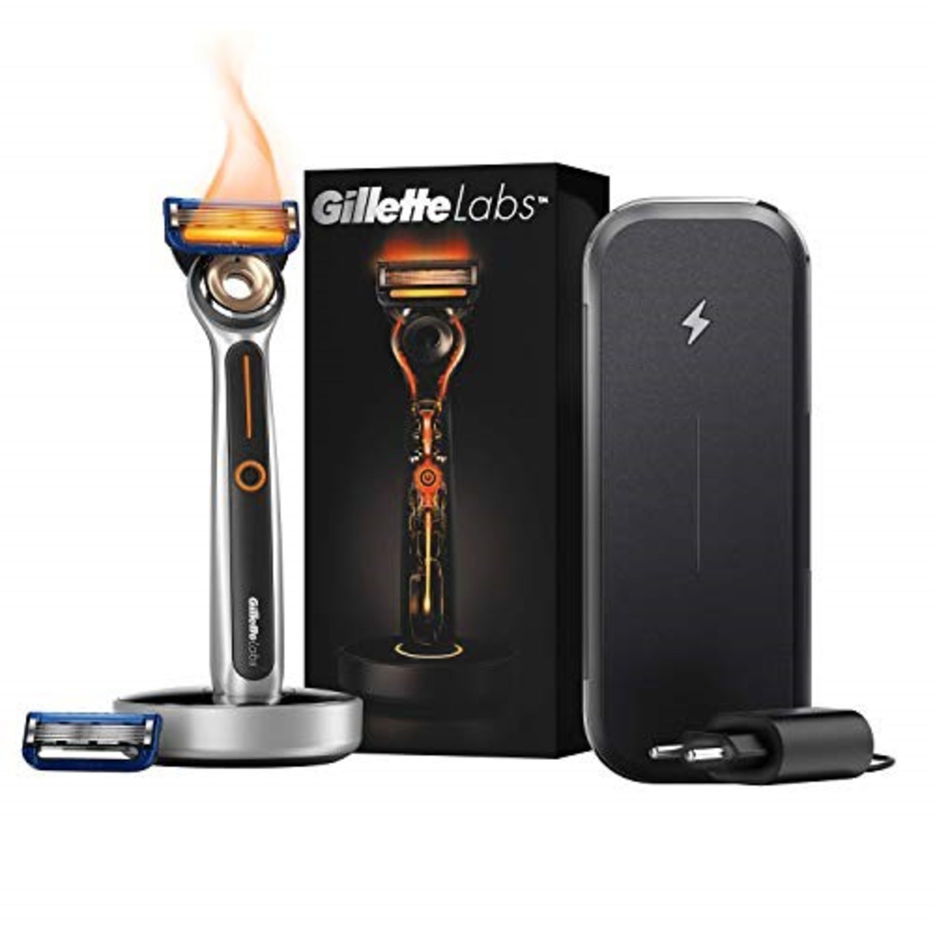 RRP £198.00 GilletteLabs Heated Razor For Men Travel Kit Wit